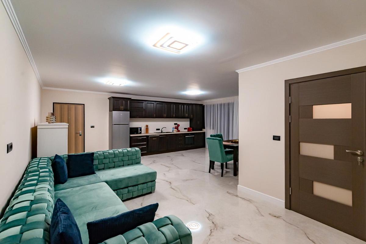 Apartmán Moky Rezident Arad Exteriér fotografie